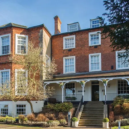 Brandshatch Place Hotel & Spa-3
